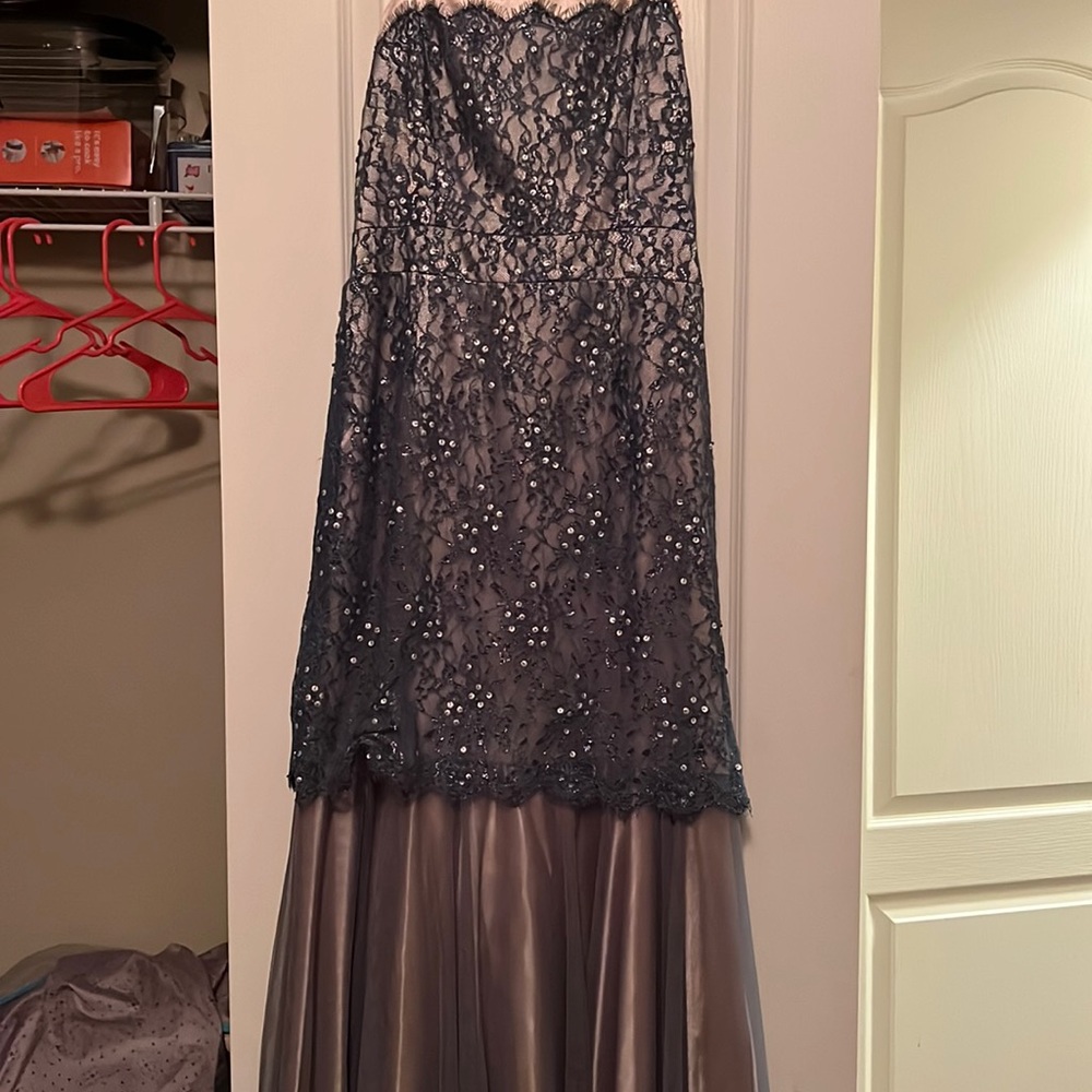 Ball dress